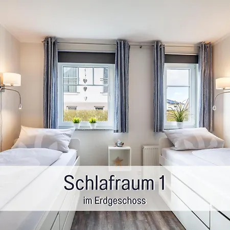 Komfortables Strandzauber Auf Fuer 8 Personen Mit 4 Schlafzimmern Und 2 Baedern פהמארן
