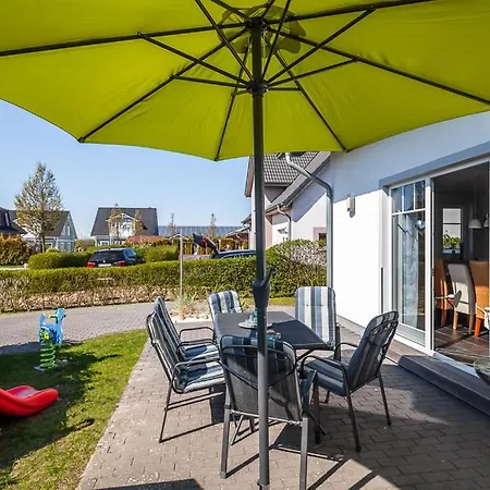 Komfortables Strandzauber Auf Fuer 8 Personen Mit 4 Schlafzimmern Und 2 Baedern בית נופש *